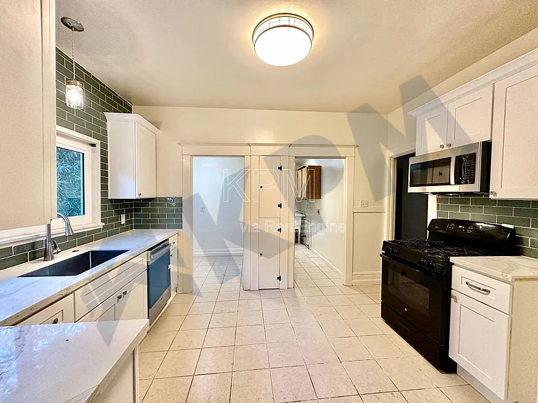 1234 W Harding Way — Photo 9