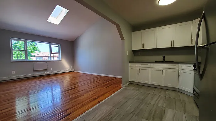 Rented by Compass | media 4