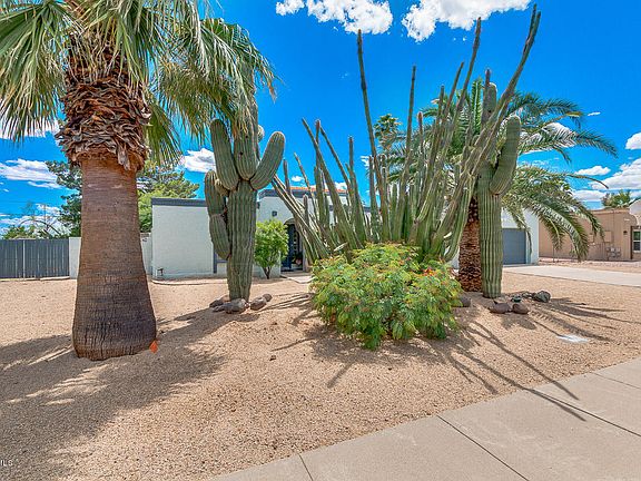 2nd image of 5809 E Beck Ln
