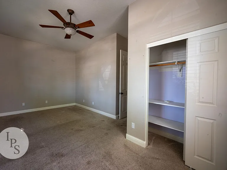 2389 Prescott Ave — Photo 22