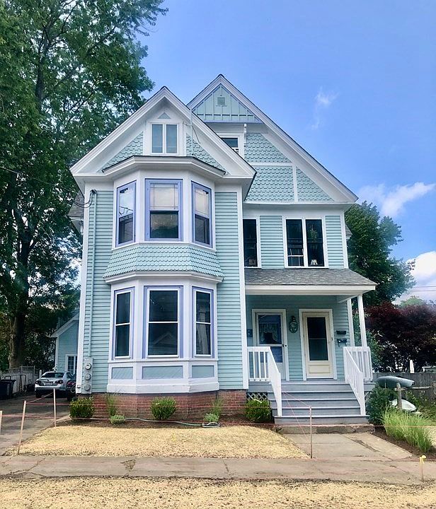 1st image of 22 Broad St #2