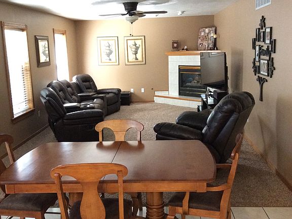 Great room/family room