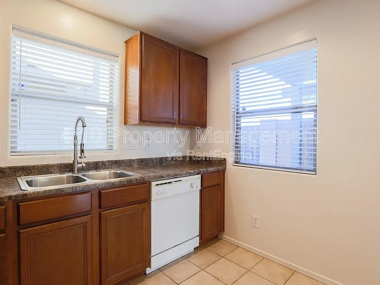 1774 S Seton Ave — Photo 13