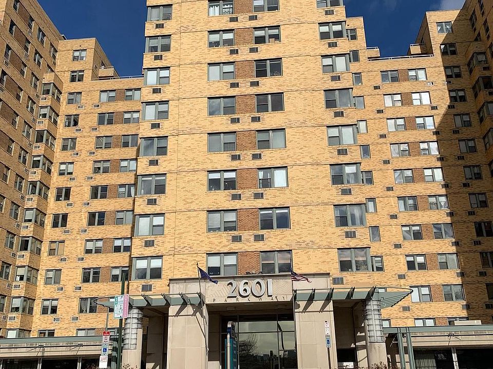 1st image of 2601 Pennsylvania Ave APT 216