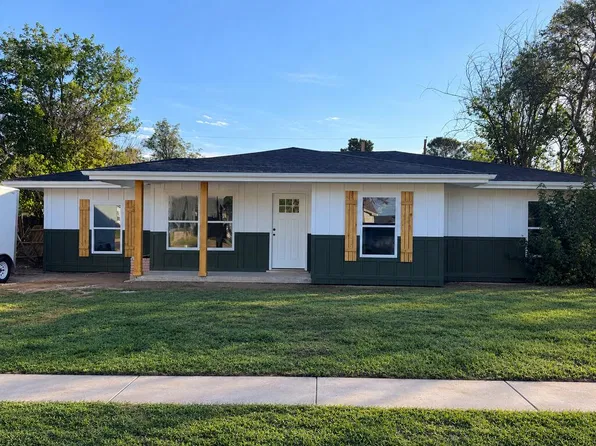 1106 NW 6th St, Andrews, TX 79714