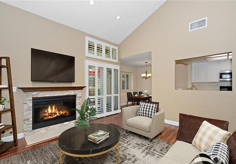 1st image of 2868 Fulton Rd