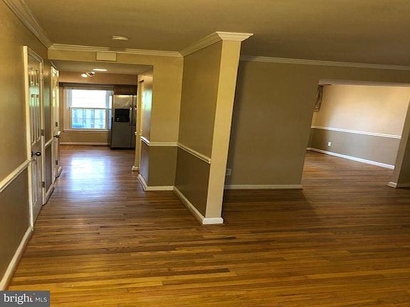 4th image of 20023 Spur Hill Dr