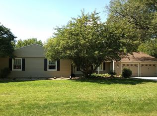 3110 26th Avenue Ct, Moline, IL 61265