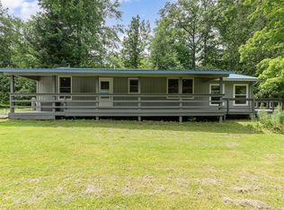 1517 S Whitney Rd, Beaverton, MI 48612