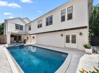 1741 Banks St, Houston, TX 77098