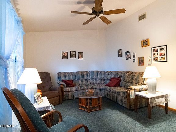 2nd image of 840 N Center Ave #520