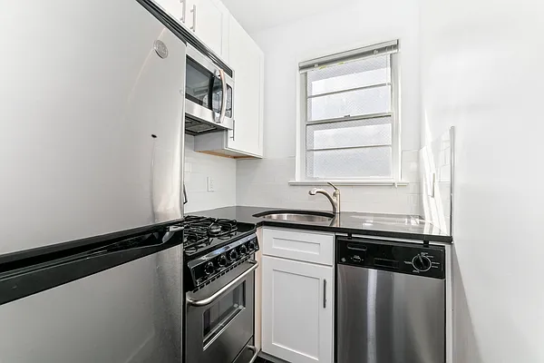 Rented by MNS | media 5