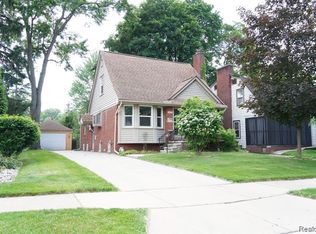 700 Morley Ct, Dearborn, MI 48124