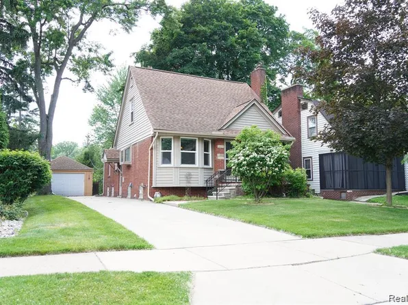 700 Morley Ct, Dearborn, MI 48124