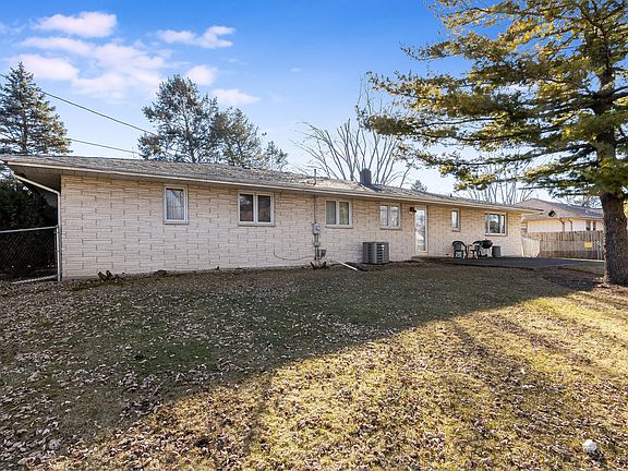 4th image of 3017 Galena Dr