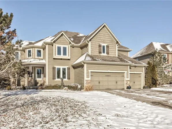 22612 W 57th St, Shawnee, KS 66226