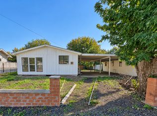 1305 S 10th Ave, Yakima, WA 98902
