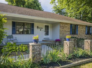 8680 Par Ln, Rogers, AR 72756