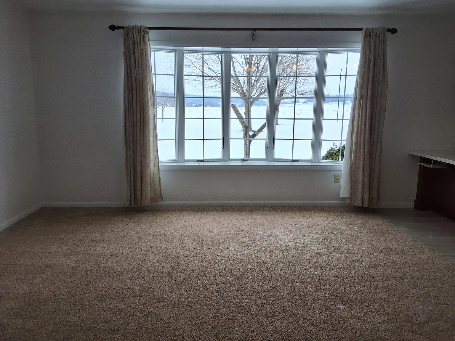 645 Peters Road, New Holland — Photo 2