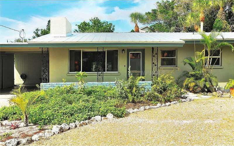 1st image of 47 Island Cir