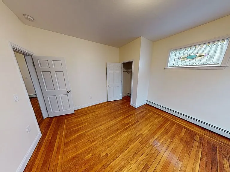 55 Hazelton St #2 — Photo 22