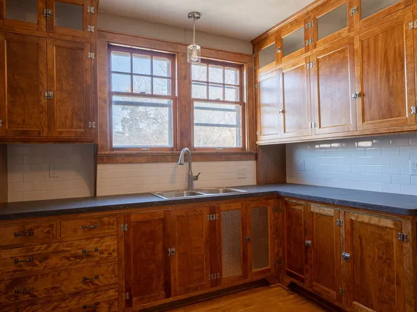 4202 W Martin Dr, Milwaukee, WI 53208