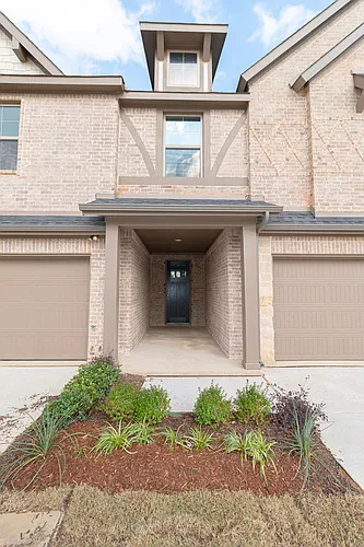 1544 Homeplace Cir Photo 1