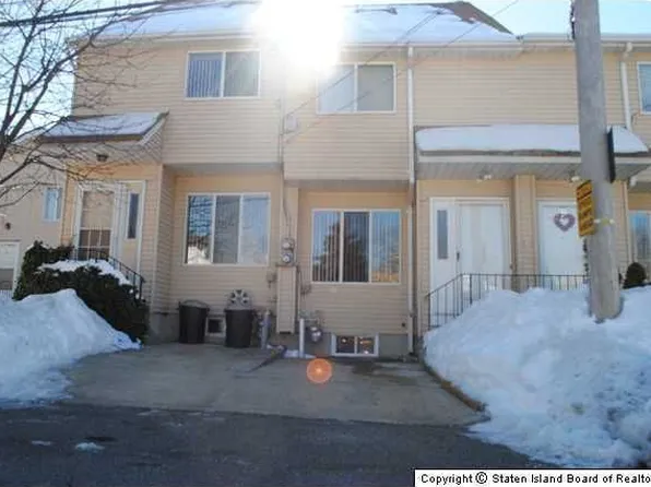 56 Houston Ln, Staten Island, NY 10302
