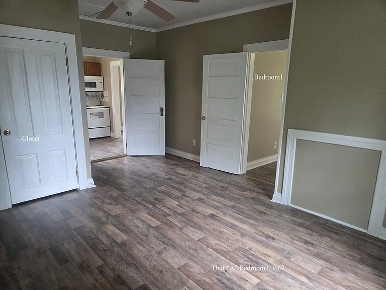 605 Grove St — Photo 15