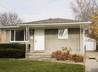 14214 Manhattan Ave, Oak Park, MI