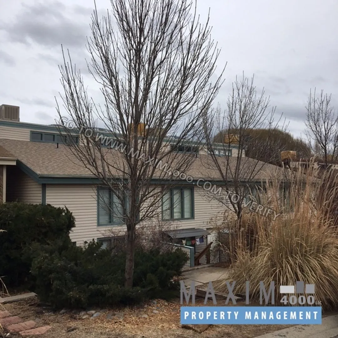 103 Bacon Court — Photo 1