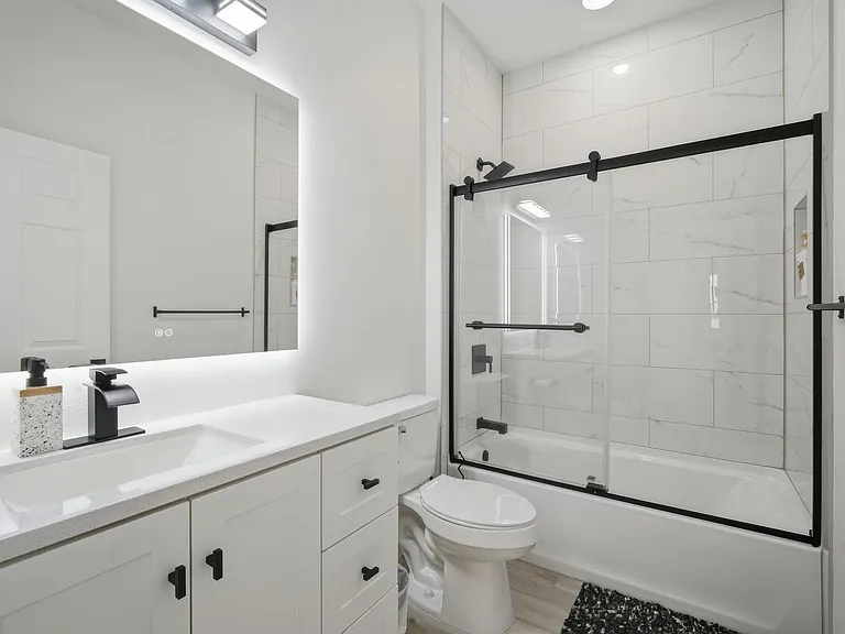 7632 Armonk Ln — Photo 11