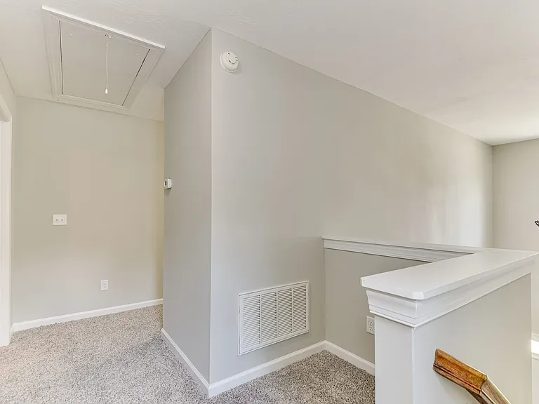 1913 Kenlock Dr — Photo 18