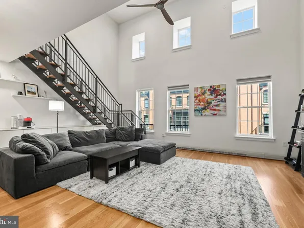 1610 N Queen St APT 248, Arlington, VA 22209