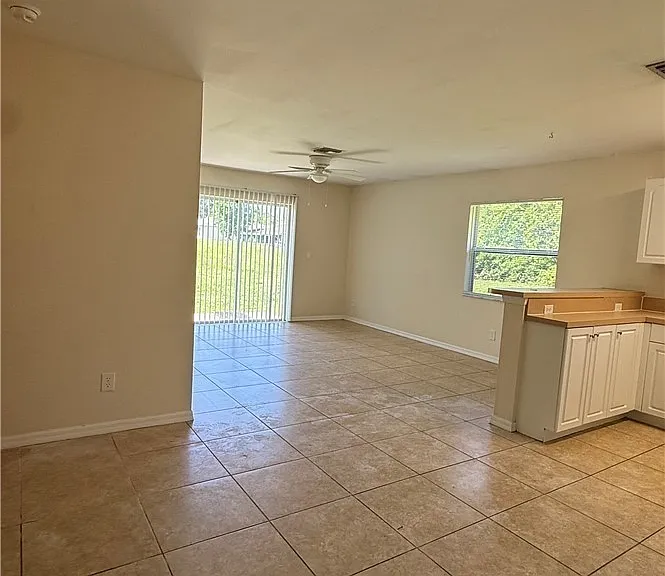 202 Hightower Ave S — Photo 5