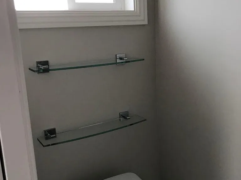 972 Clara Dr — Photo 2