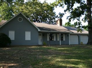 660 Briarcliff Cir, Jackson, MS 39212