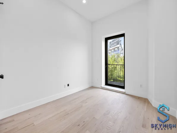 56-34 Myrtle Avenue image 8 of 11