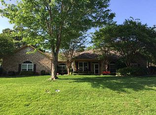 6290 Sand Hill Ave, Shreveport, LA 71107