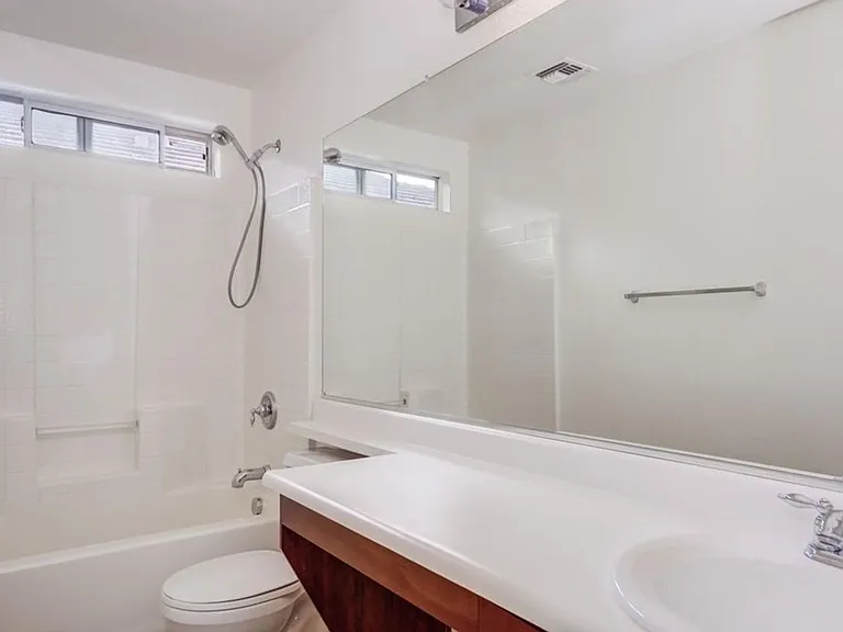 3019 S 101st Ave — Photo 9