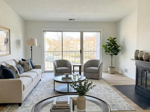 70 Juniper Way, Hamilton, NJ 08619