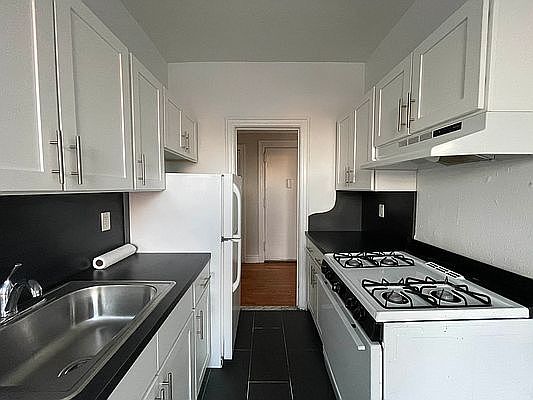 2nd image of 45-35 44th St #4H