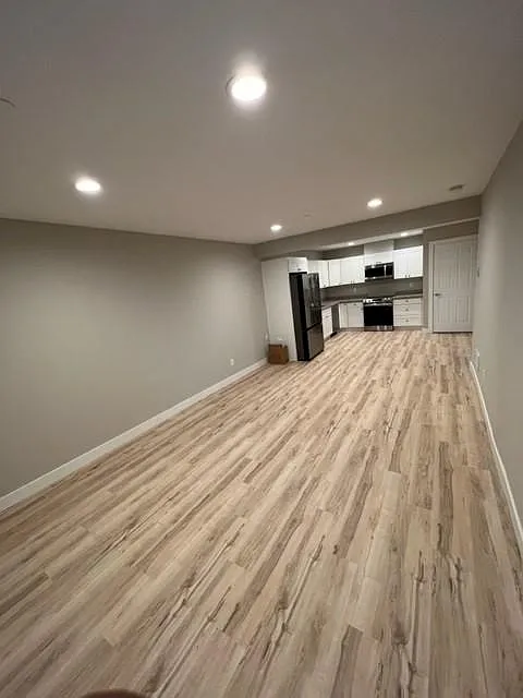 1 bed, 850 sqft, $1,800 — Photo 3
