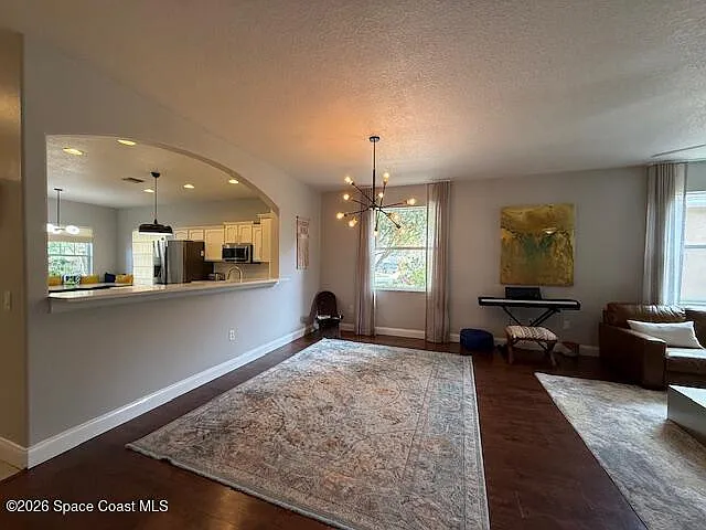 631 Waterside Cir — Photo 6