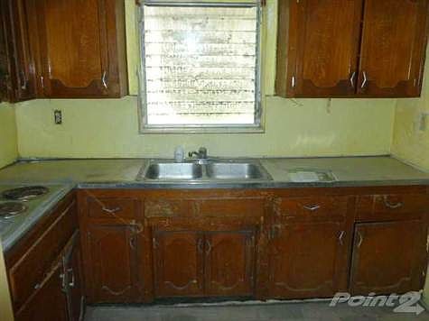 2nd image of 6410 SW 57th Ct