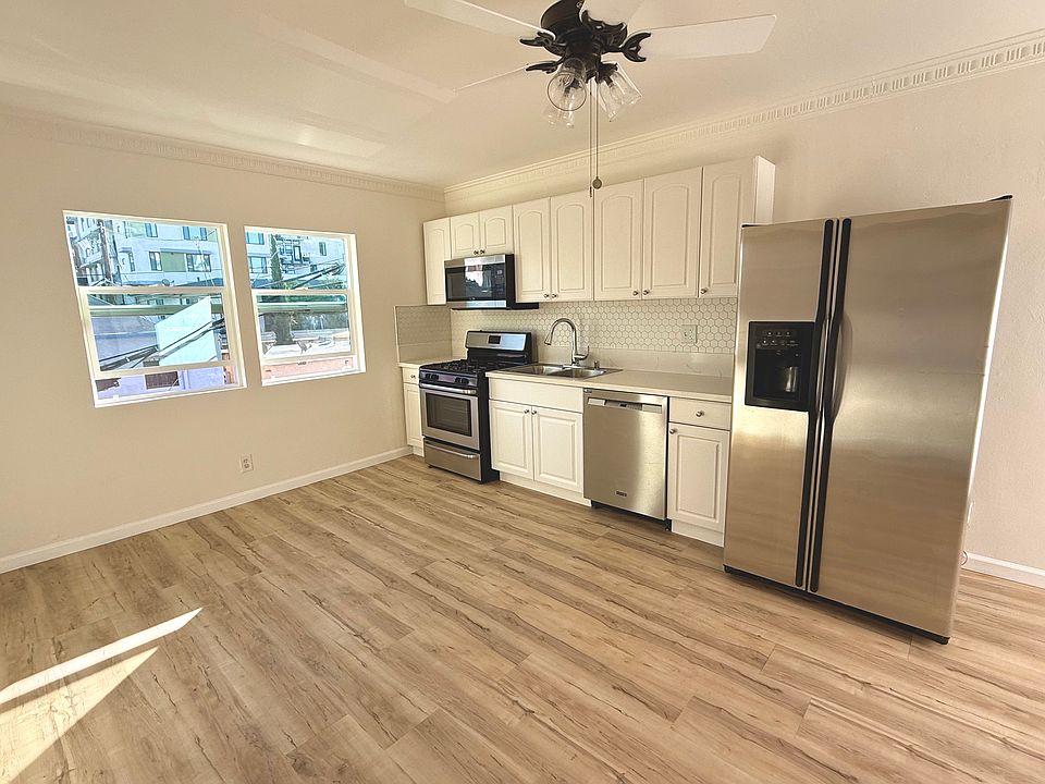 1st image of 715 1/2 Magnolia Ave