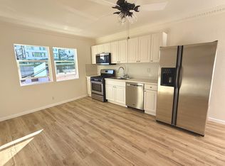 715 1/2 Magnolia Ave, Los Angeles, CA 90005