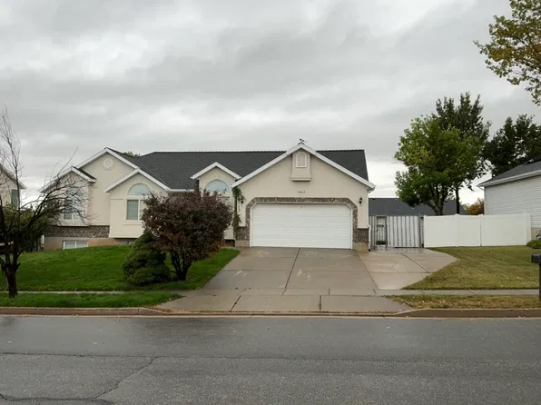 1863 N 75 E, Layton, UT 84041