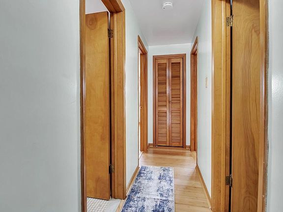 4th image of 545 15th St #1