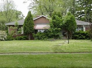 4456 Seeley Ave, Downers Grove, IL 60515